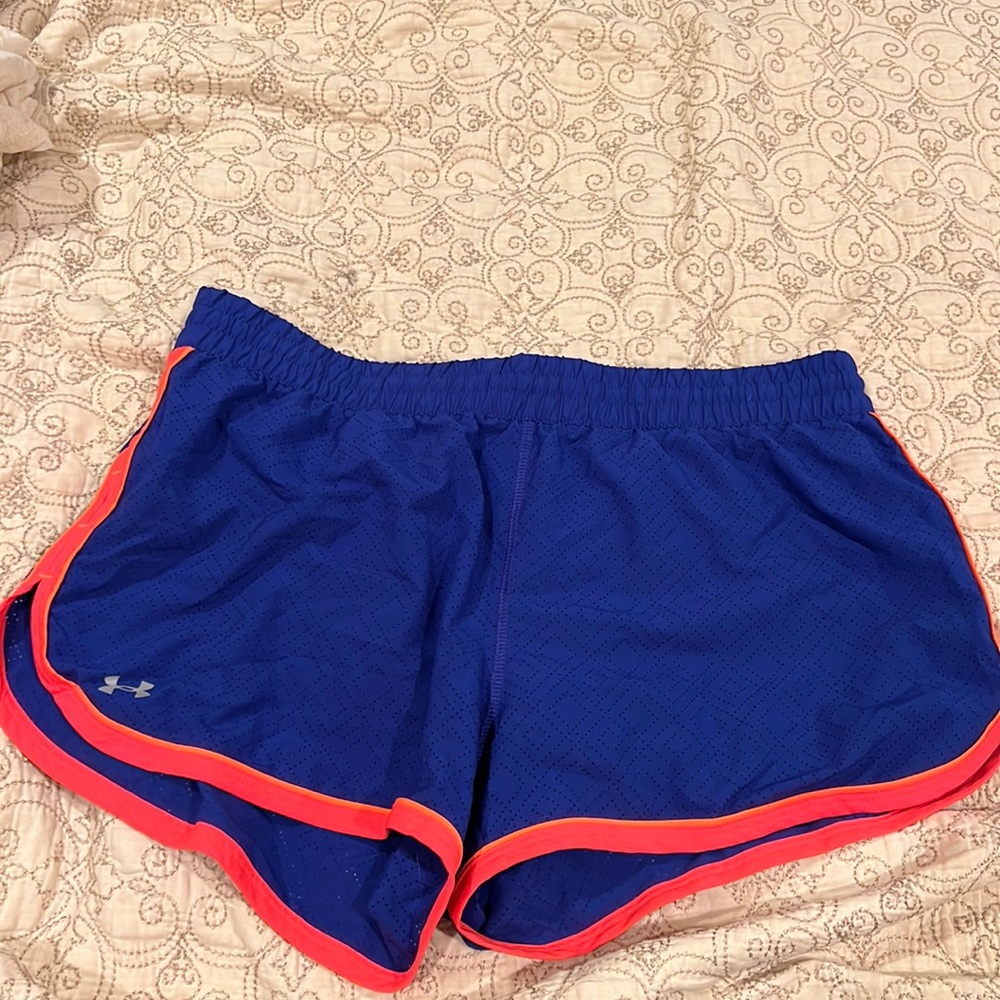Athletic shorts UA